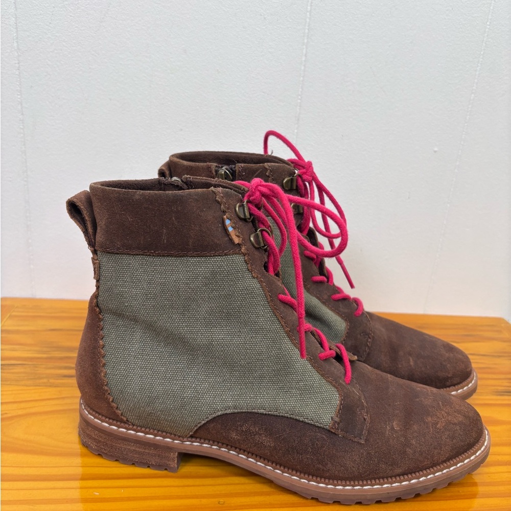 Toms Brown and Green Lace Up Ankle Boots Leather Canvas Women’s Size‎ 6